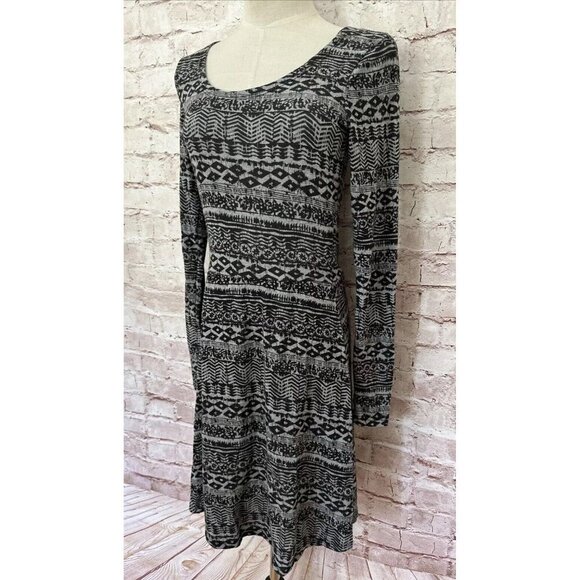 POOF Long Sleeve Dress Fit & Flare Gray Black Jersey Knit Size Small NEW - Picture 2 of 5